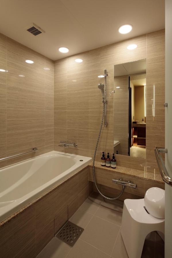 Candeo Hotels Kyoto Karasuma Rokkaku Екстер'єр фото