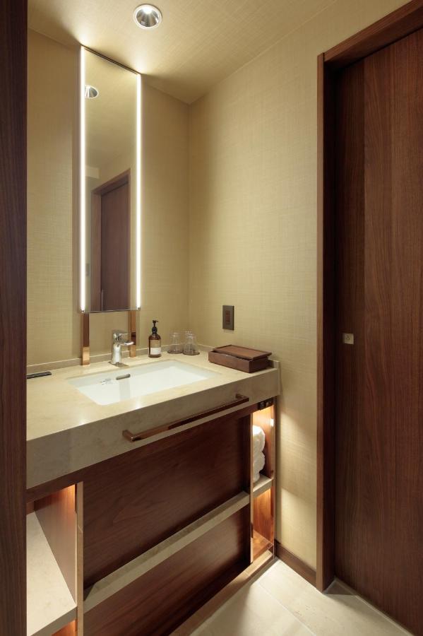 Candeo Hotels Kyoto Karasuma Rokkaku Екстер'єр фото
